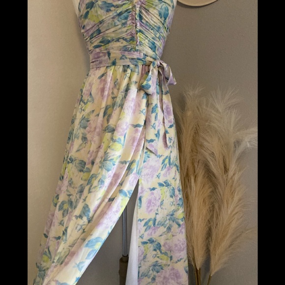 ❤️ Lulus Effortlessly Abloom Green Multi Floral Ruched Halter Midi Dress - Picture 7 of 16